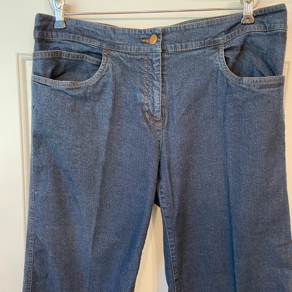 Eileen Fisher Dark Wash Wide Leg Cropped Jeans Sz Medium - Picture 3 of 11